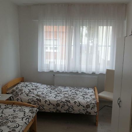 Wohnung, Zimmer In Frankfurt Flughafen Zu Vermieten Mörfelden-Walldorf Exterior foto